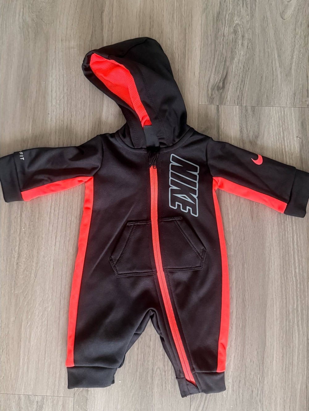 Nike Full-Zip Hoodie(newborn)